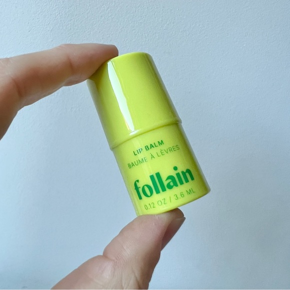 Follain lip balm long lasting moisture protection - Picture 2 of 8